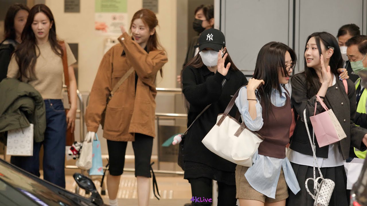 20250306 APINK 에이핑크 エーピンク Hong Kong Arrival from Incheon for Pink New Year Concert by  4KLive
