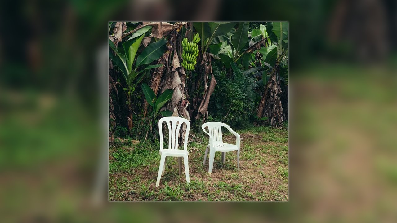 Samples DeBÍ TiRAR MáS Fotos - Bad Bunny