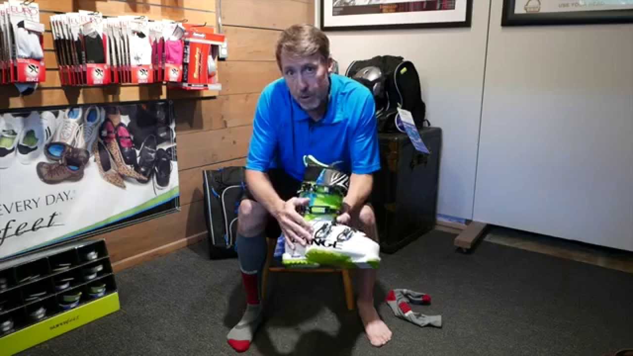 How to Properly Put on Your Ski Boots