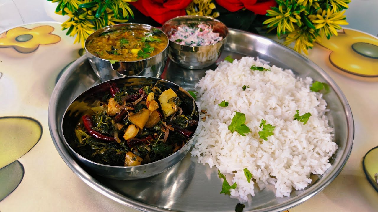 Simple Ghar Ka Swaad – Daal Chawal, Hari Sabji aur Kachumar 