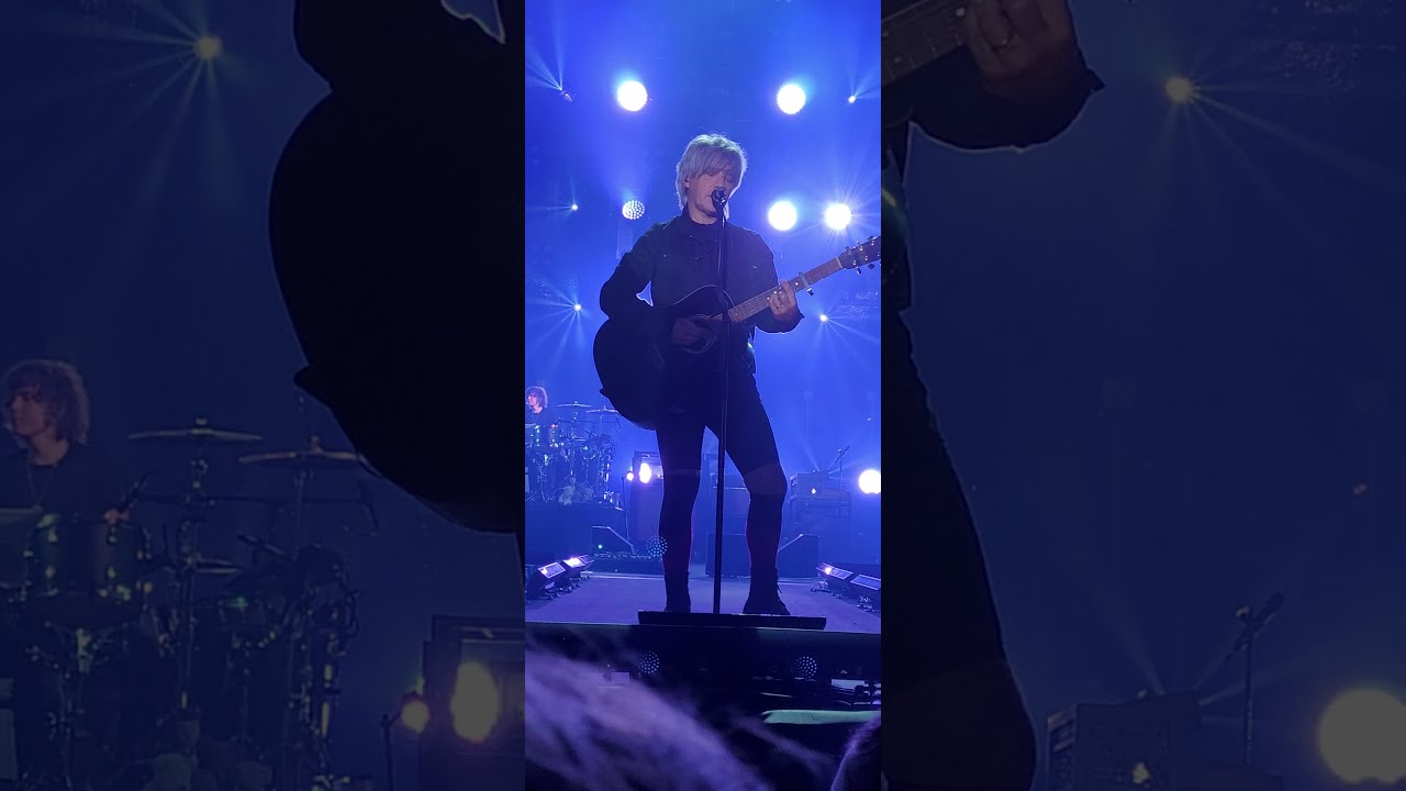 Indochine - La Vie Est Belle / Concert gratuit Bruxelles le 25/09/2021 #IndochineBruxelles