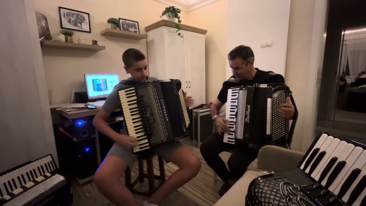 Jovan Rastović i Sale Zorkić-Milanovo kolo(Ljubisa Pavkovic)