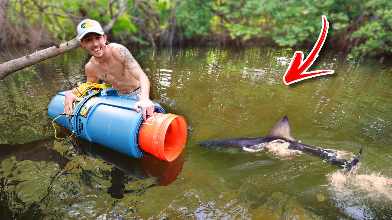 Строим ловушку для морской рыбы, чтобы поймать акулу!? (Часть 1)