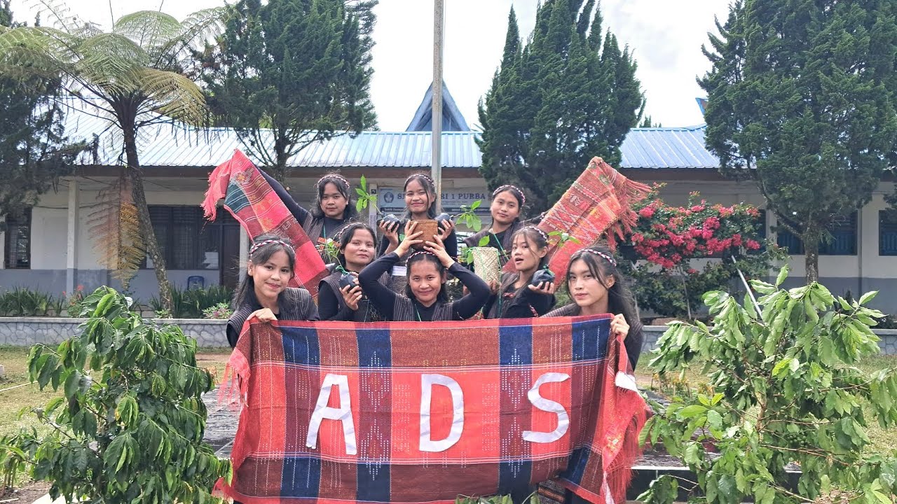 JUARA 1 TARI KREASI BATAK  TOBA | SMAN 1 PURBA (Tigarunggu)