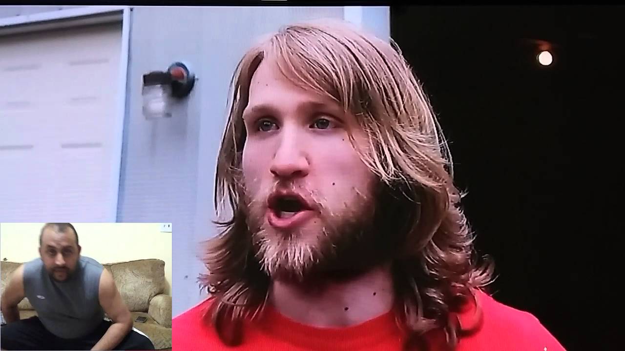 Отец-психопат сносит игровую комнату и реакция на это