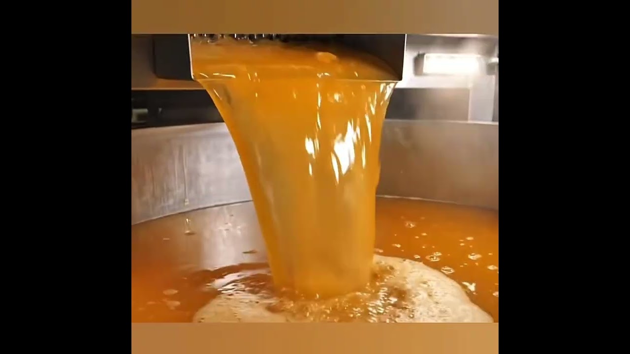 How mango juice is made inside the mega factory 🏭 #juicefactory #amazingfactorywork 