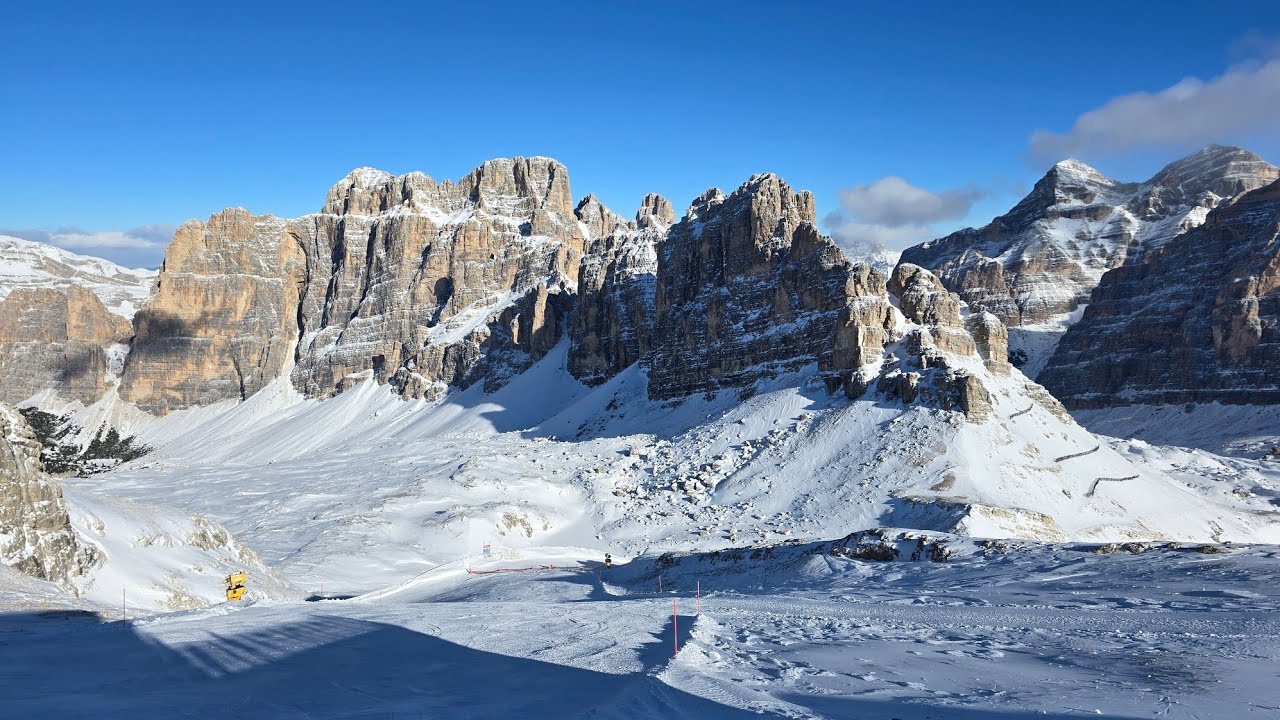 Cortina d' Ampezzo Ski Resort - Super 8 Skiing!!!