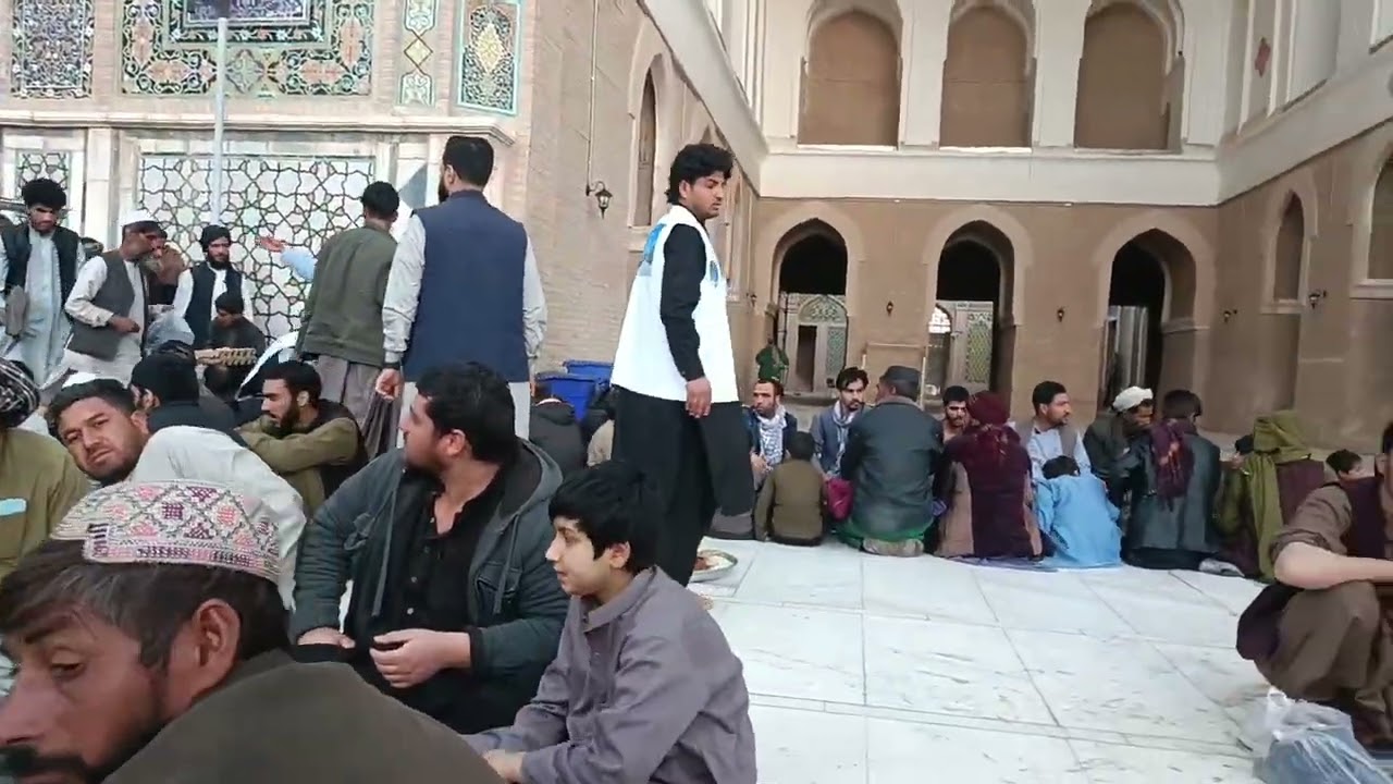 رمضان و افطاری در مسجد جامع بزرگ هرات #