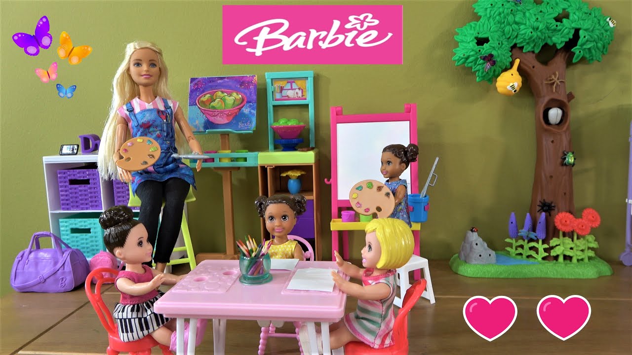 Barbie Busy Day at Daycare with Barbie Painting Class, Skipper Babysitting, School Nurse Office