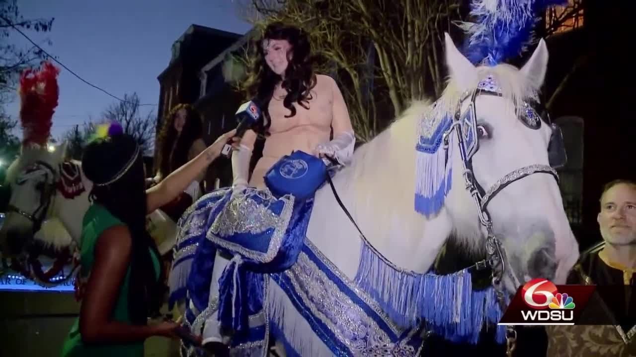Huge crowds take in three Uptown Parades on Thursday