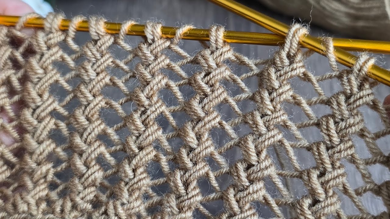 A wonderful two needle knitting pattern online tutorial #crochet #knitting #crochet 