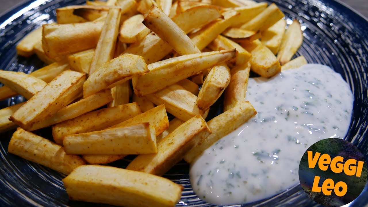 Pastinaken-Pommes mit Kräuterdip
