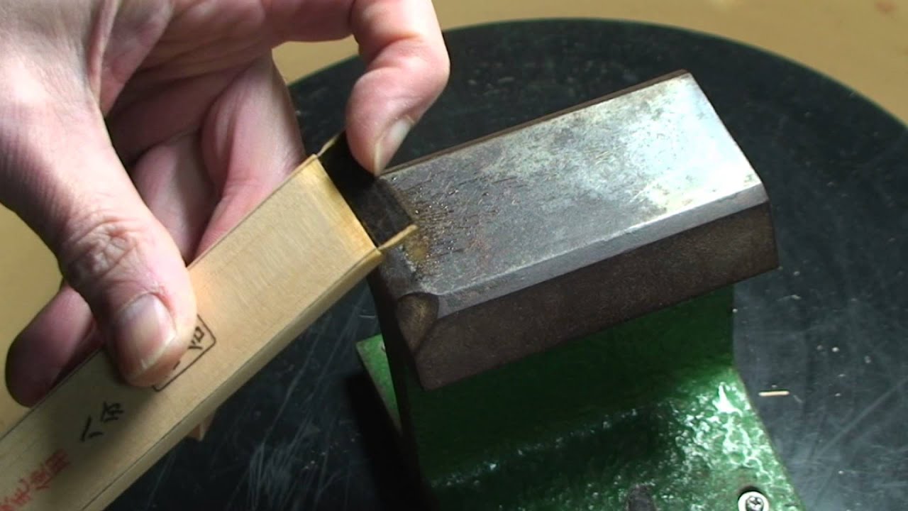 刷毛降ろし　Hake-oroshi 2/4