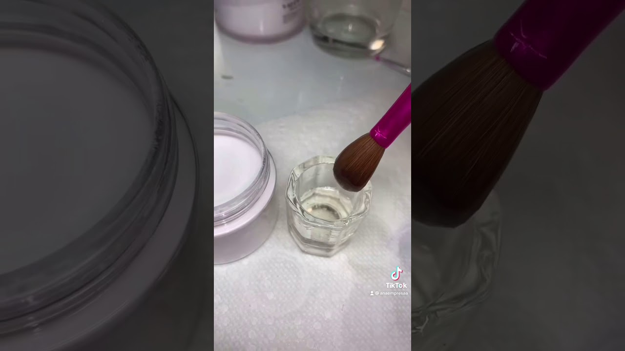 PICKING UP ACRYLIC BEADS USING DIFFERENT LIQUIDS??? 💅🏽