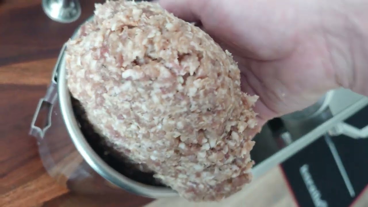 Salami selber machen 🥩 Trockenreifen im Dry Ager DX500 Reifeschrank 🥩 Reifungsprozess kontrolliert 👌