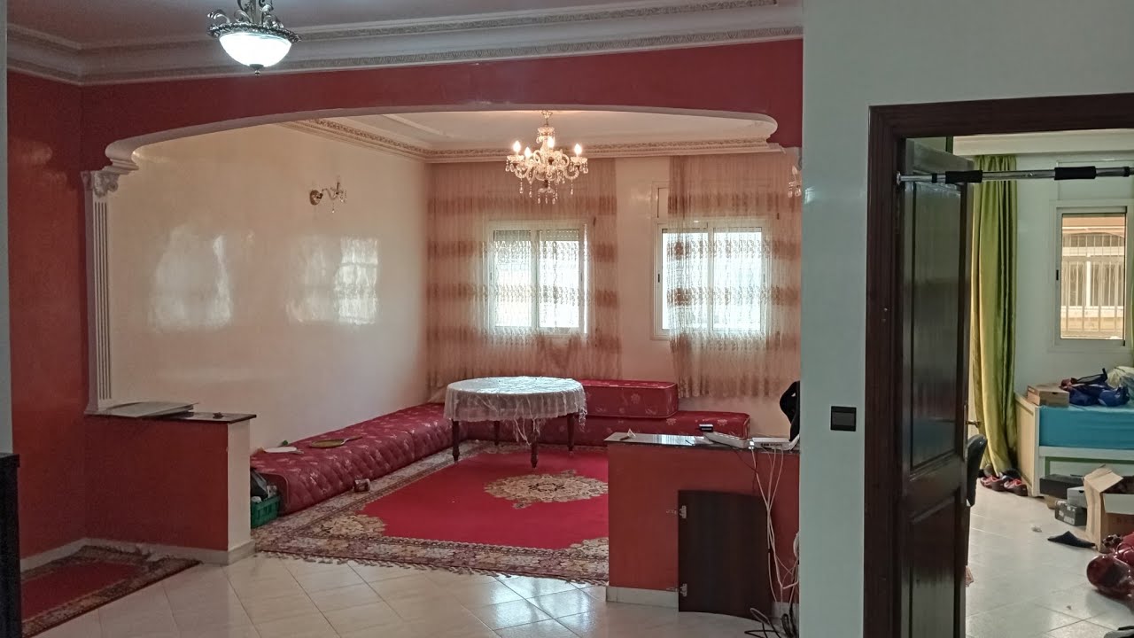 شقة للبيع في حي الألفة رومبوا شهدية  108م  3 غرف و 2 حمامات و صالون 0699828171