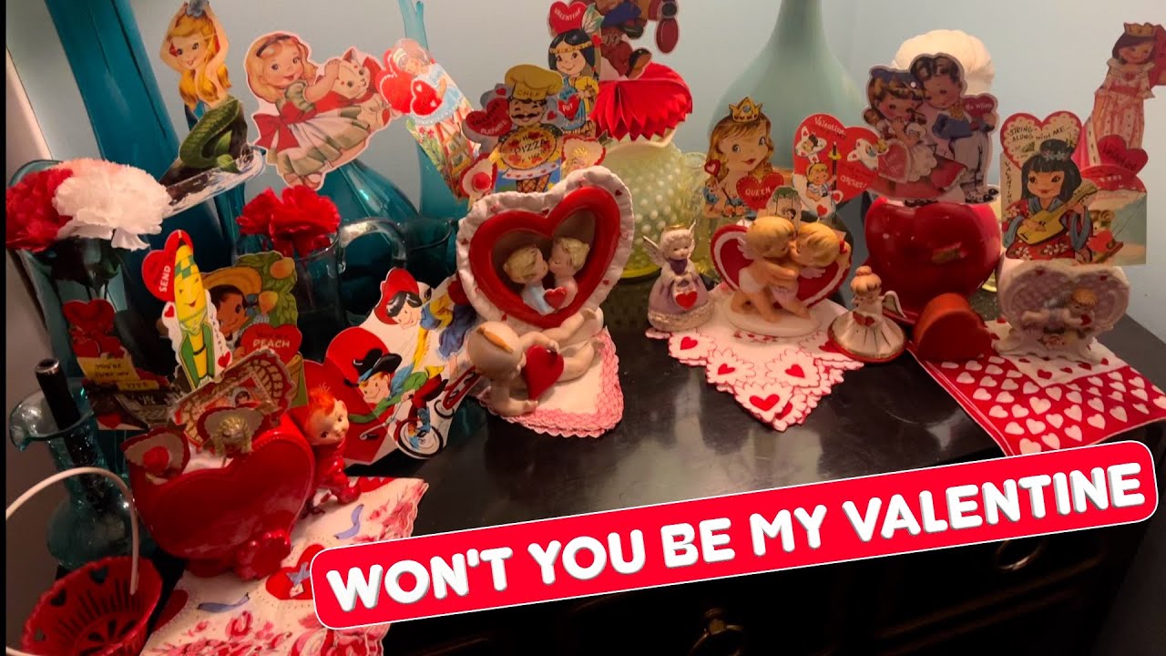 VALENTINES SHOWCASE…see all my vintage Valentine’s Day decorations and see my top 10!