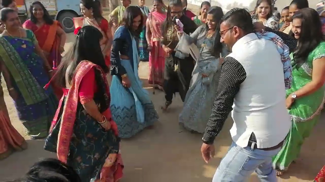 Gomade Painva Aayo Bhailo - Ladvo Desi dhol - HD Video - Latest Gujarati Song 2023