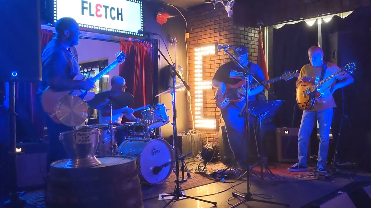 Kirk Fletcher, Larry Carlton, Travis Carlton at the Underdog.