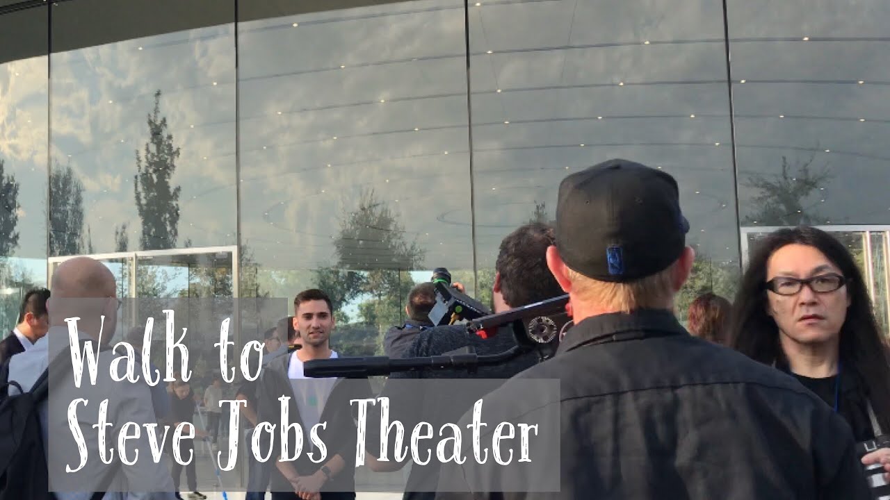 Walk to Steve Jobs Theater in Apple Park