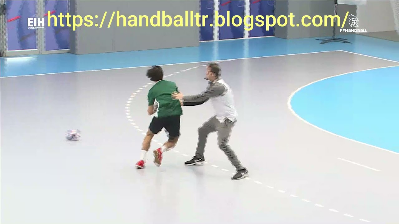 Handball training - Raul GONZALES - Basic path in attack part 1