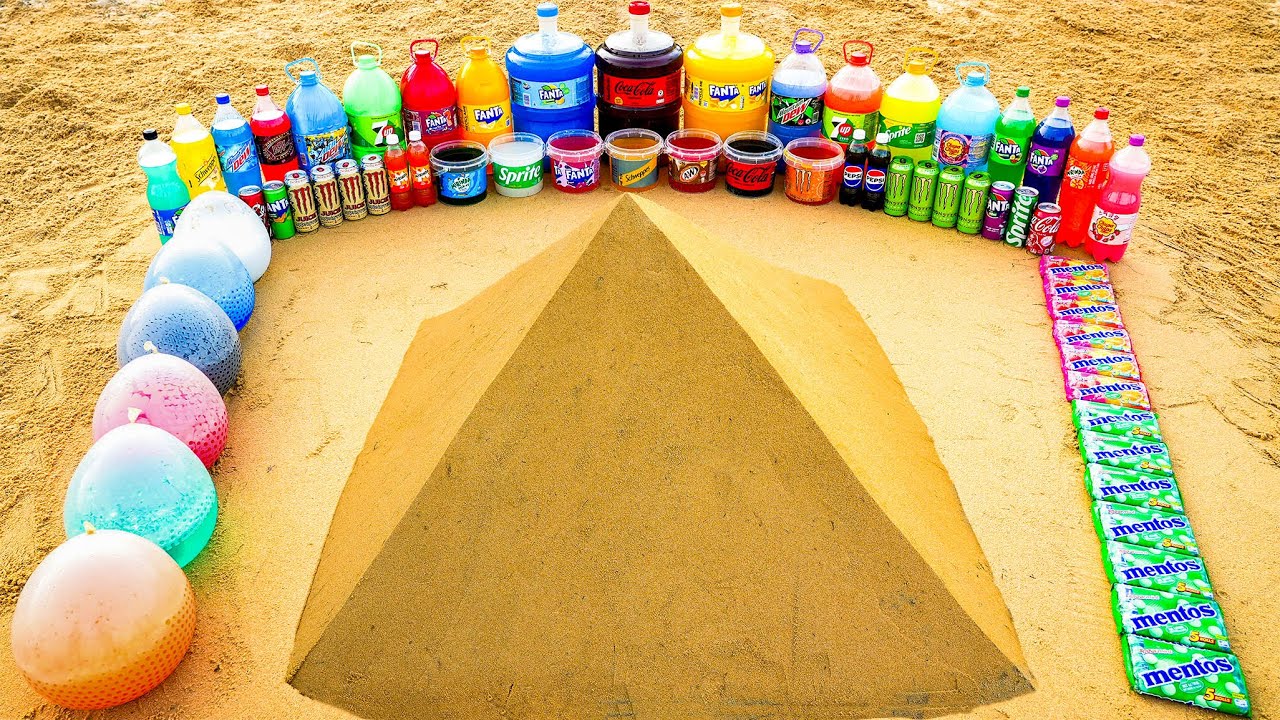 Experiment: Big Toothpaste Eruption from Pyramid, Big Coca Cola, Fanta, 7up, Chupa Chups and Mentos