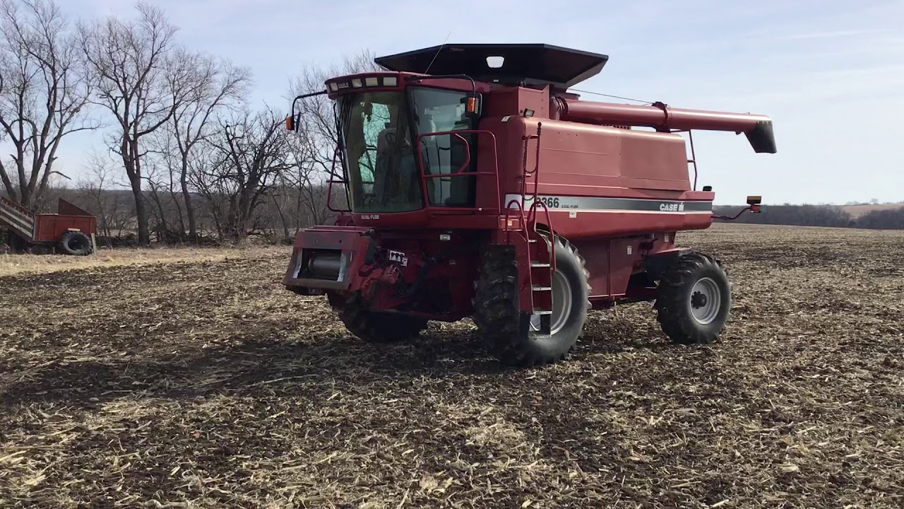 2003 Case 2366 axial-flow combine #1355 running