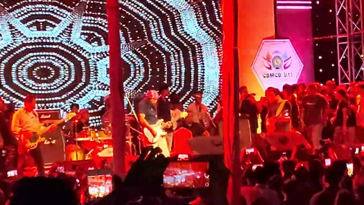 দশ মাস দশ দিন গর্ভে ধারণ | by James | জেমস |live concert from Mymensingh. 