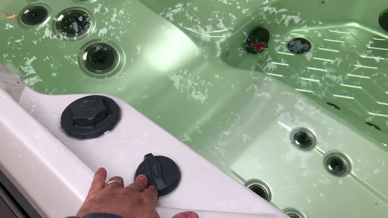 HotSprings Hot Tub Review - 2022 Relay Model Review
