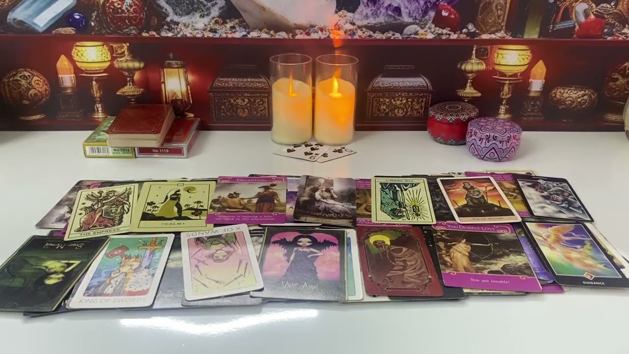 VIRGO   (28 Oct - 3 Nov) SOMEONE’S FALLING DEEPLY IN LOVE WITH U VIRGO LOVE TAROT READING TAROT RE