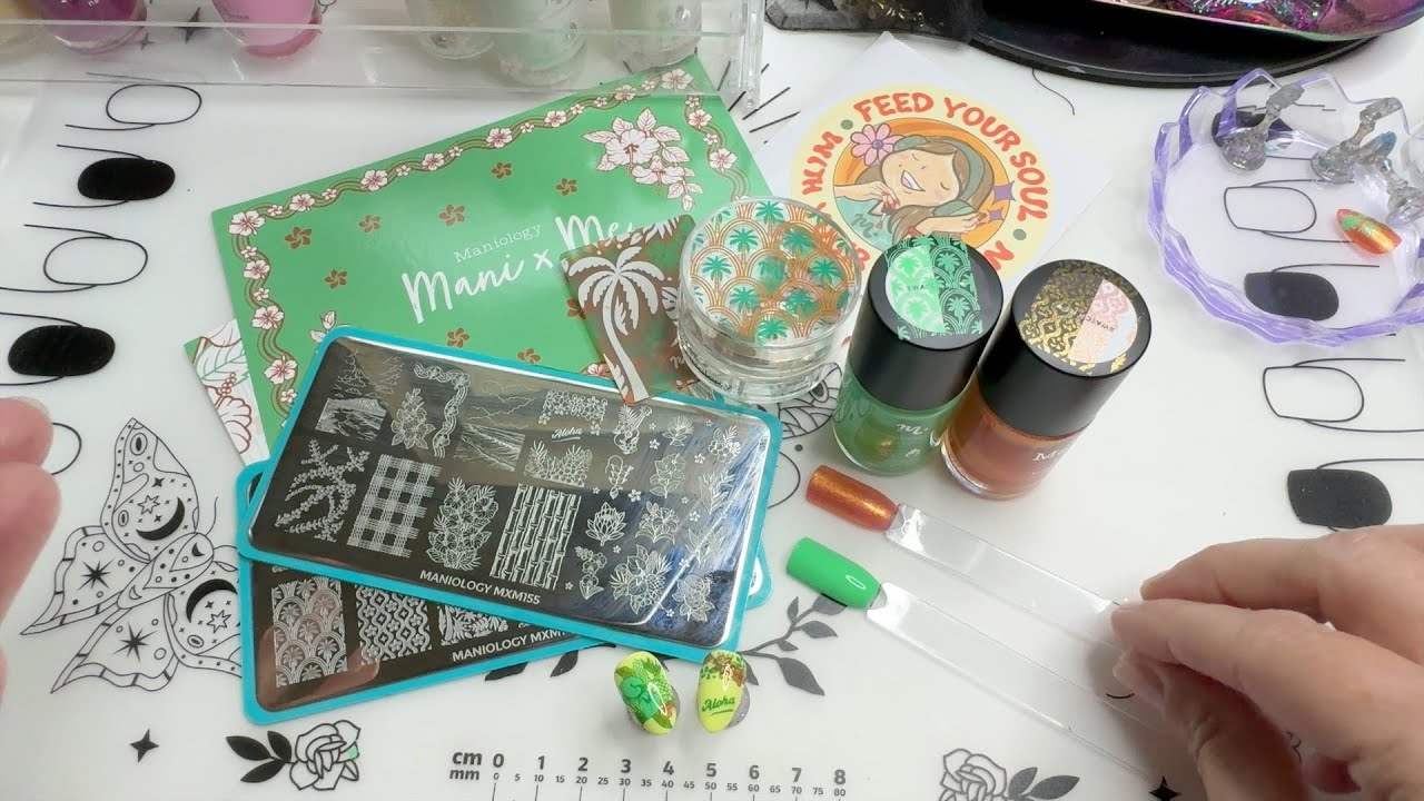 Maniology Mani x Me July 2025 Hawaiin Vintage