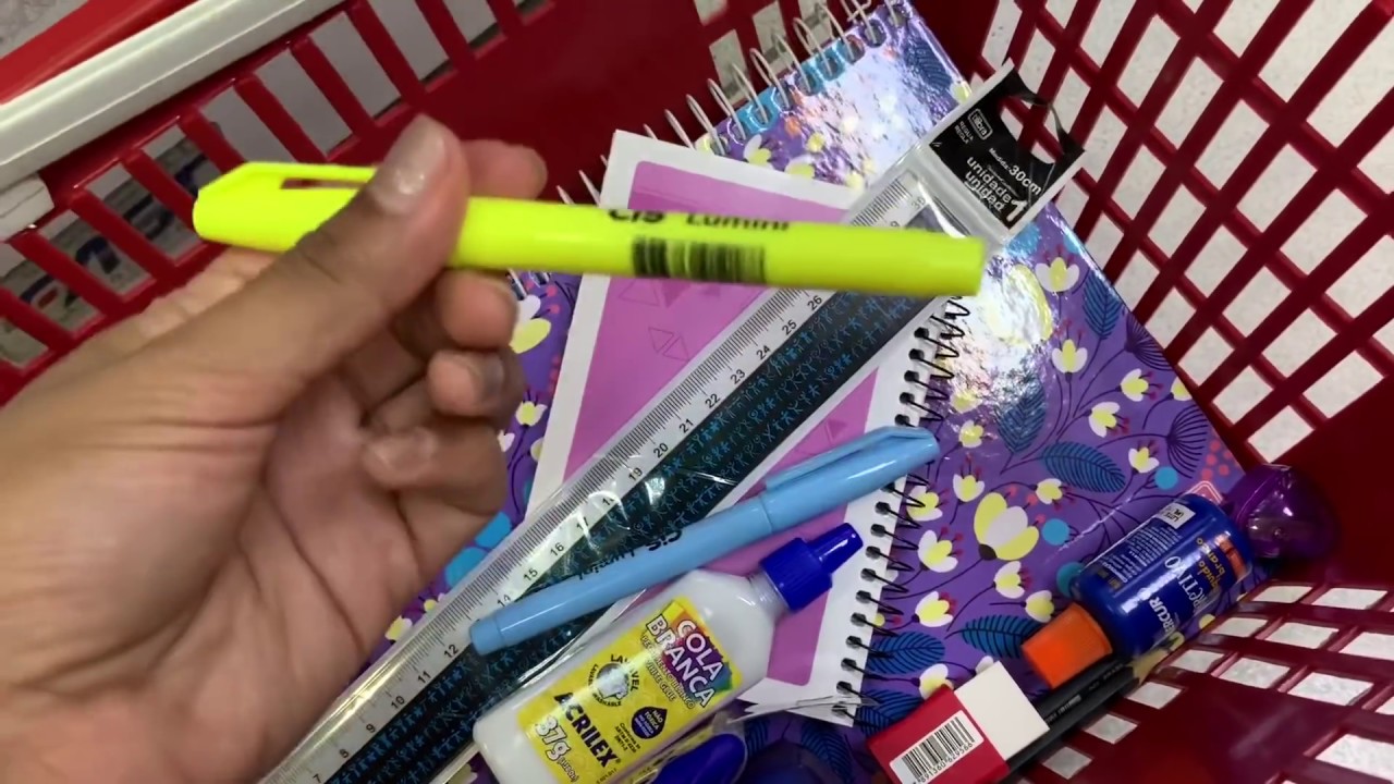 Comprando material escolar 2020 completo com 50 reais- lindo e barato
