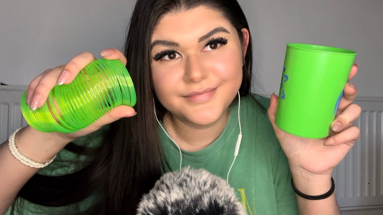 ASMR GREEN Triggers💚🍏