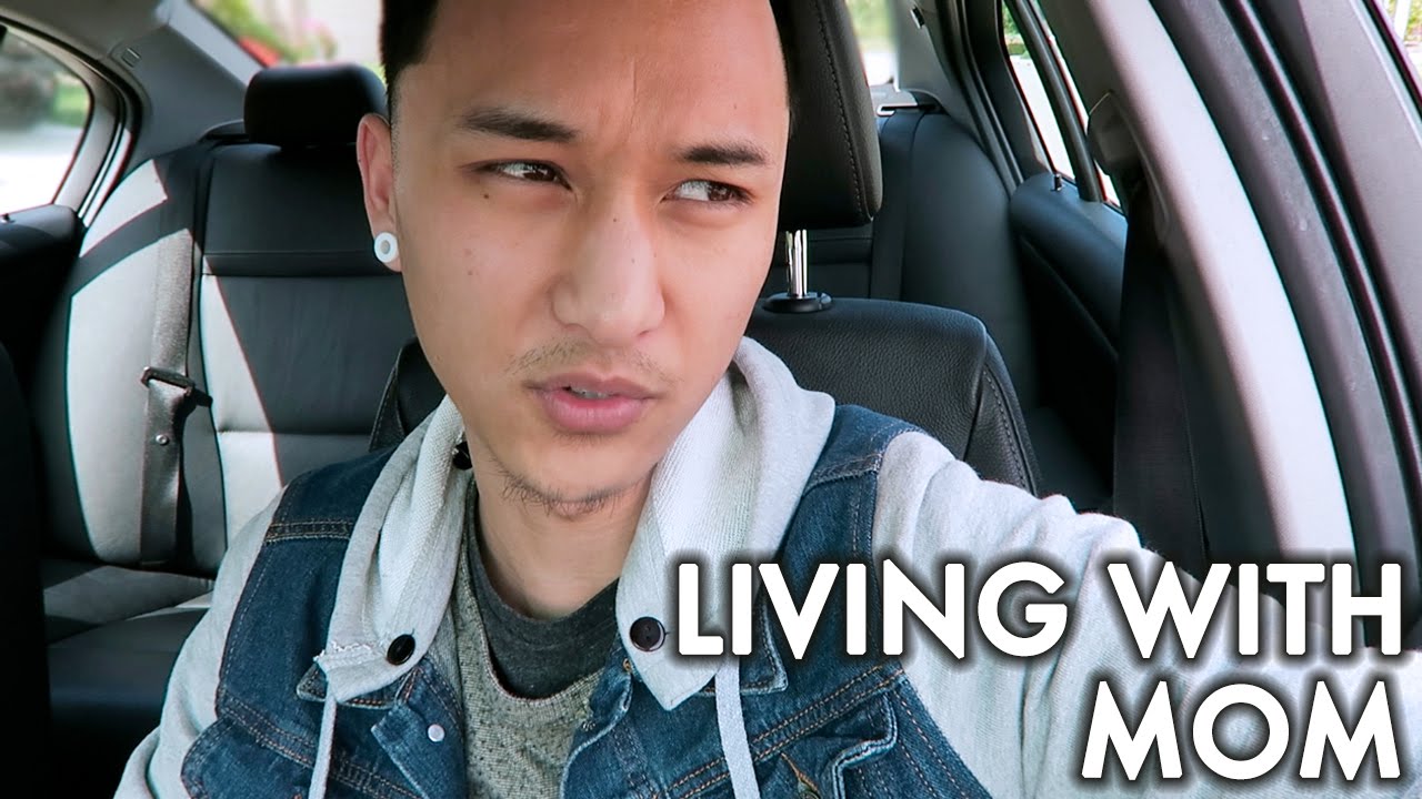 Living with Mom | WahlieTV