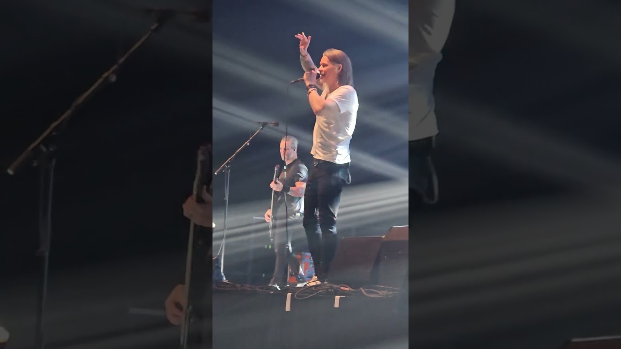 Alter Bridge live with Broken Wings at Rockhal, Luxembourg 