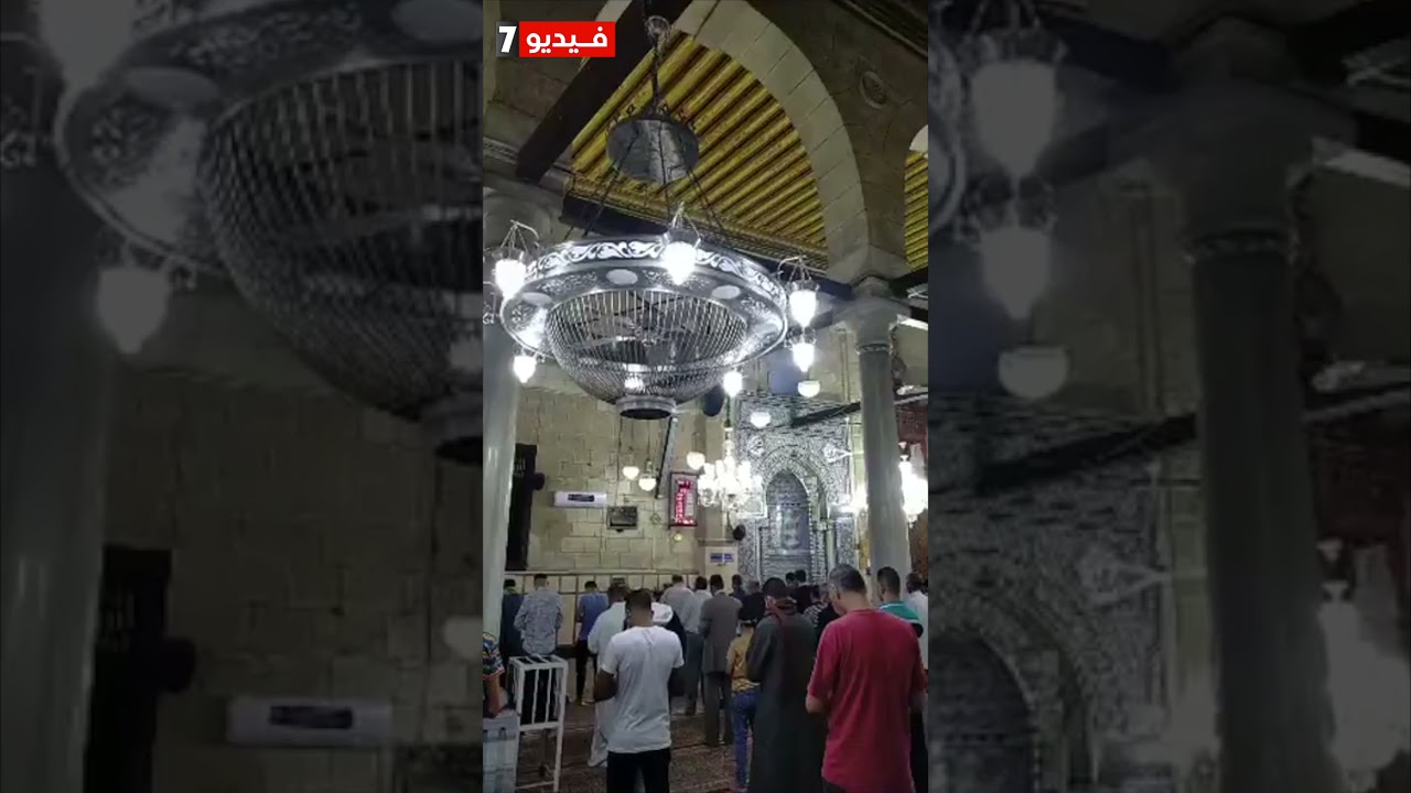 الأذان الموحد يرتفع فى سماء القاهرة من مسجد سيدنا الحسين