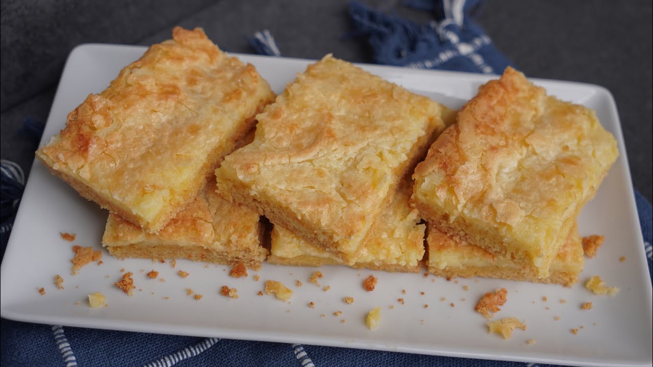 How to Make Ooey Gooey Butter Cake | The Best Ooey Gooey Cake Recipe