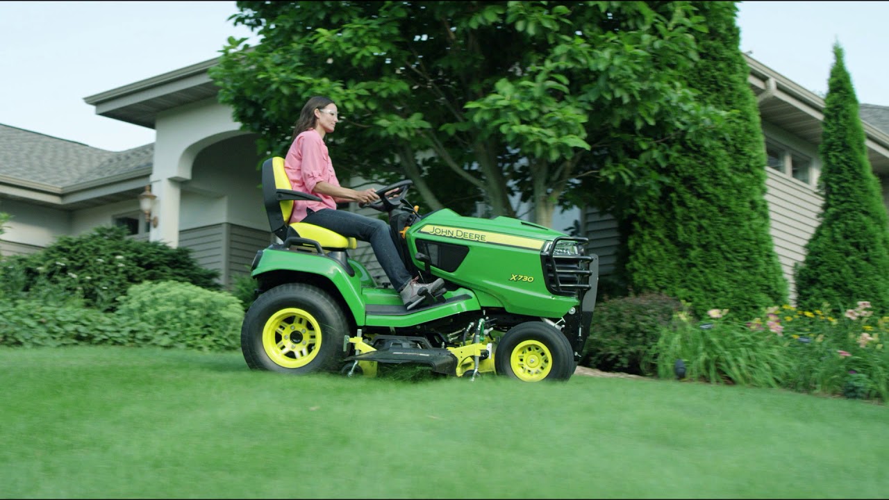 John Deere Tractor X730