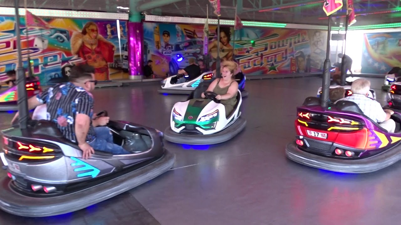 Bürger-Schützenfest Kirmes Neuss 2019 @  Autoscooter – Grass