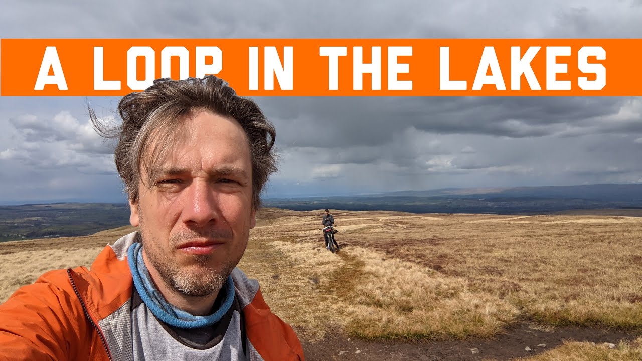 Bike Loop Along Ullswater : The Lake District