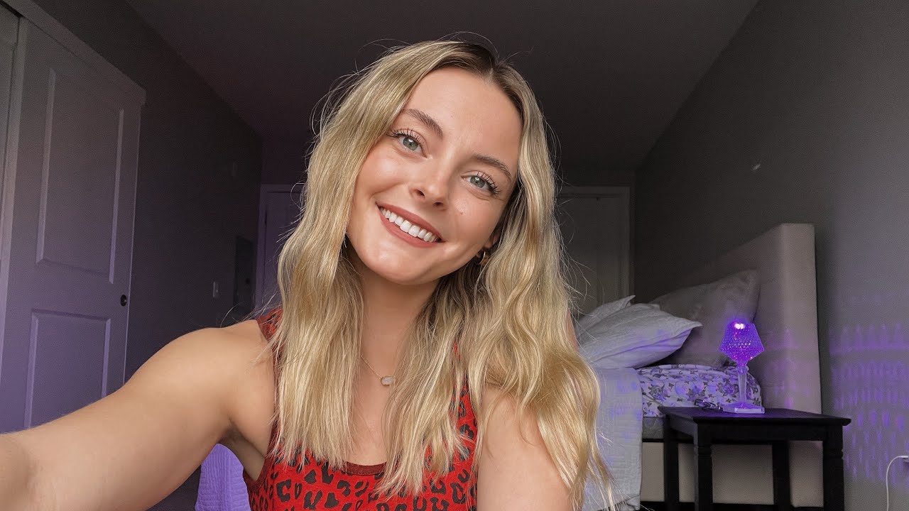 ASMR | Whispering My Favorite Trigger Words & Hand Movements