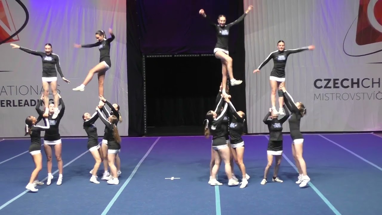 MCR 2023 Blue wings Golden ladies [Team Cheer Senior L3 Median AllGirl]