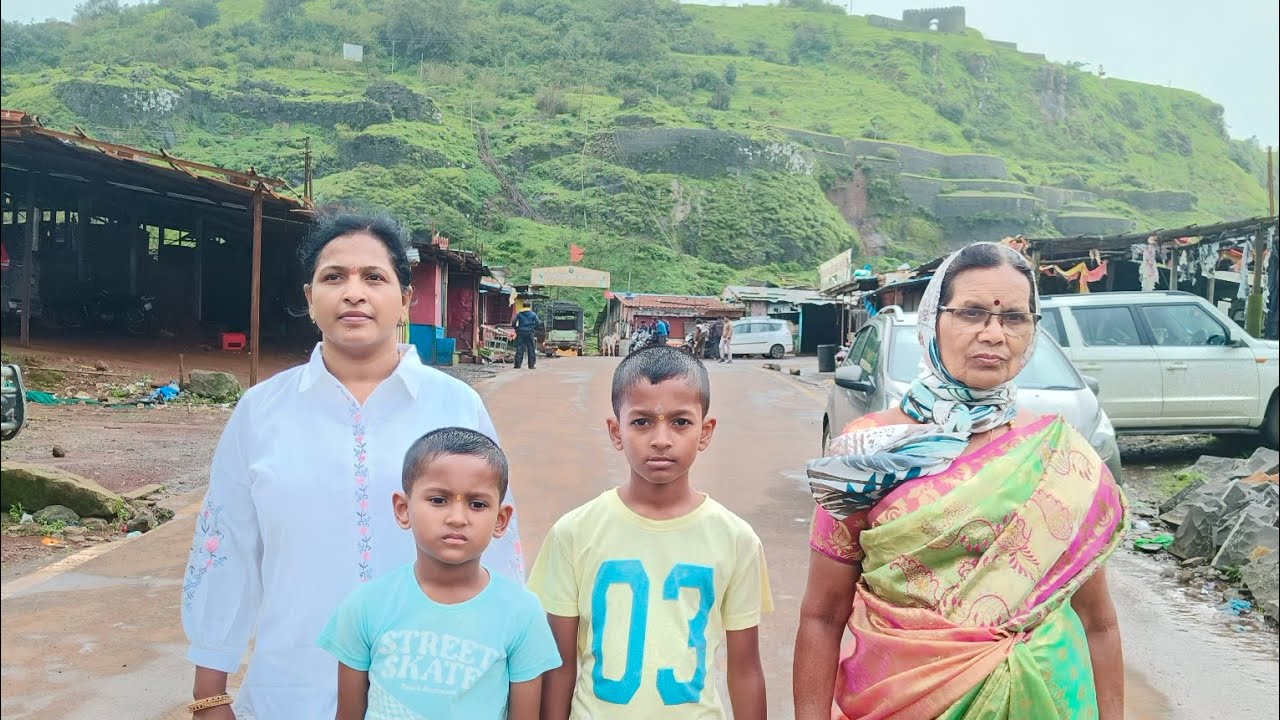 Vishalgad dargah #vishalgad fort Vlog # one day tour #Mirasahab baba