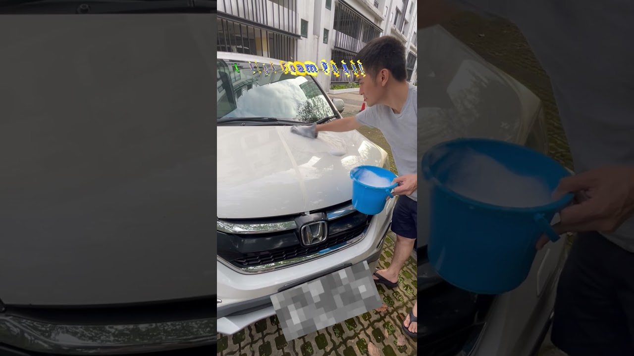 ClearWhite Car Shampoo | Ultimate Wash & Coat for White Cars – High Foam & Gloss Finish