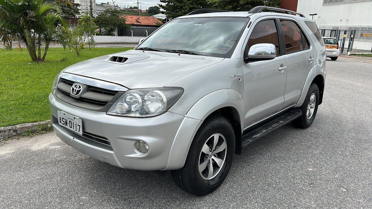 Hilux SW4 2006 3.0 Diesel 4x4. O SUV mais desejado do Brasil. Confira e compre se ainda der tempo.