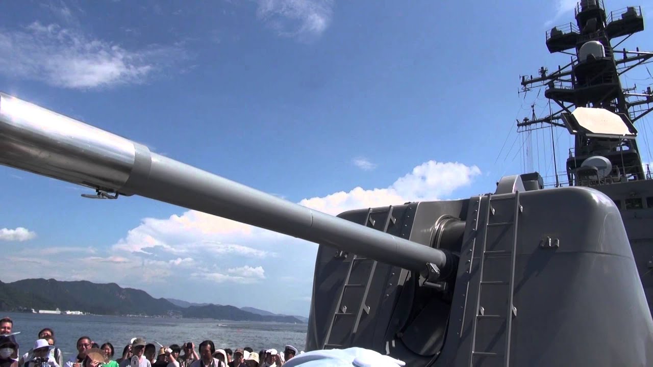 護衛艦さざなみ　オートメラーラ127mm速射砲　操法展示┃Exhibition of naval gun of Japanese destroyer Sazanami