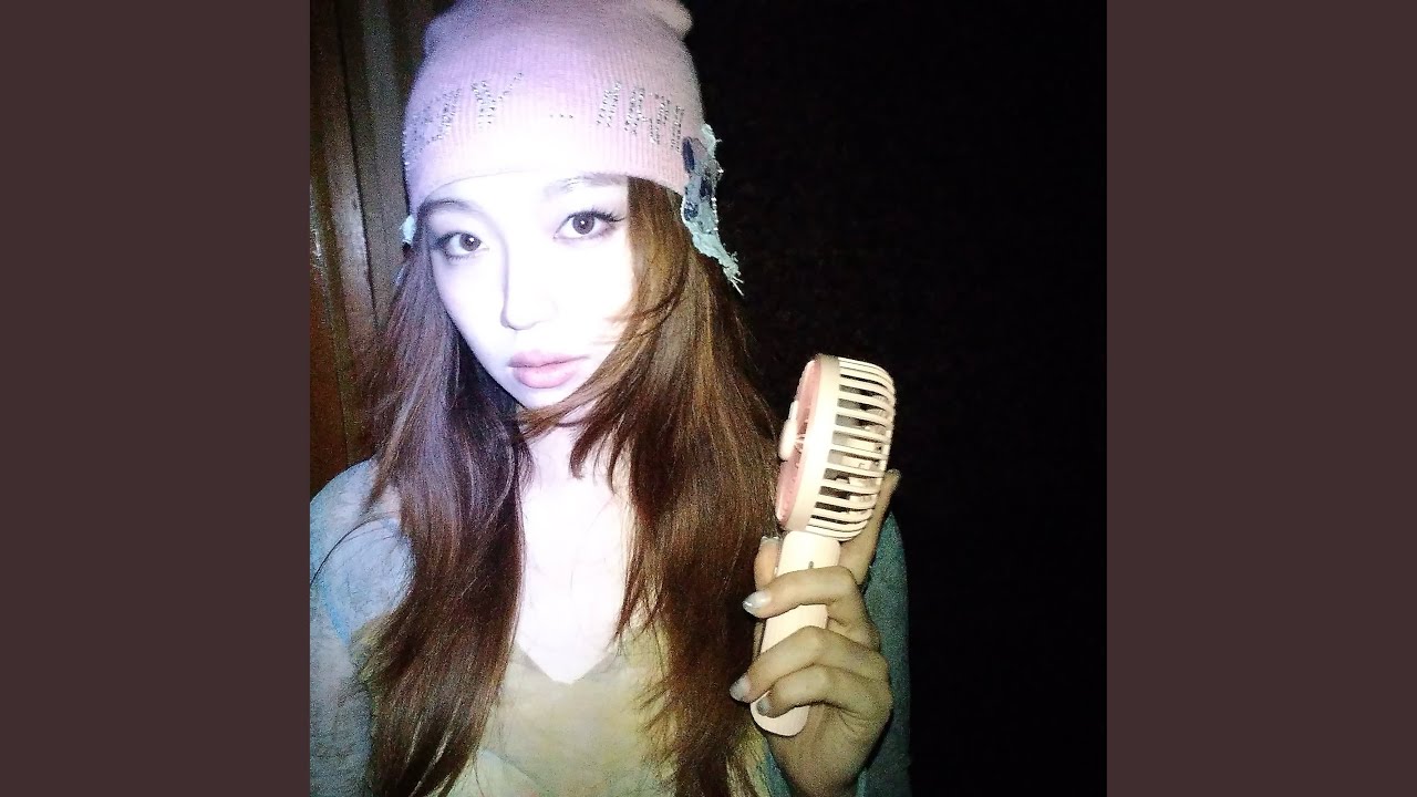 tap my foot (ฅ'ω'ฅ)