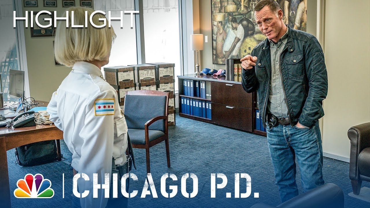 Olinsky’s Funeral - Chicago PD (Episode Highlight)