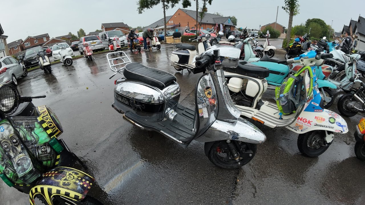 Crewe Kings S.C. Not smell the 2stroke  September 2025