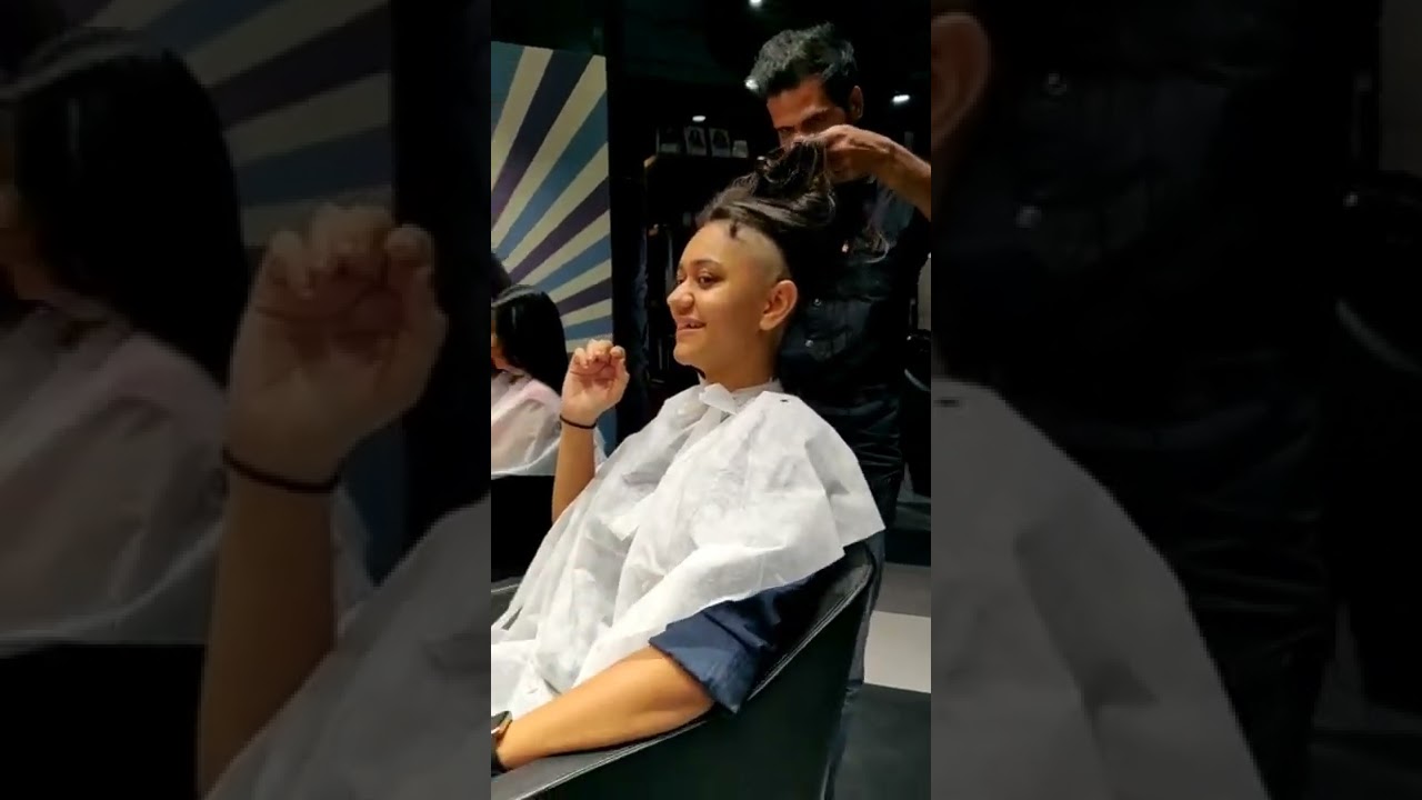 Gujju Girl Headshave in Salon